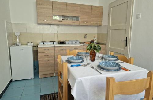 Topla Apartment | Apartman Mediteran