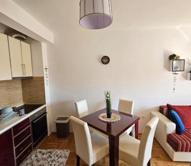 Rozino Apartment | Apartman Morski Biser
