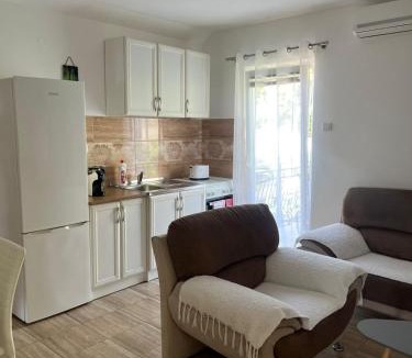 Risan Apartment | Apartman Nina2