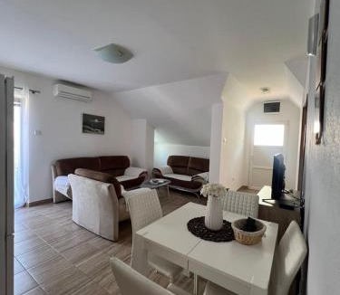 Risan Apartment | Apartman Nina2