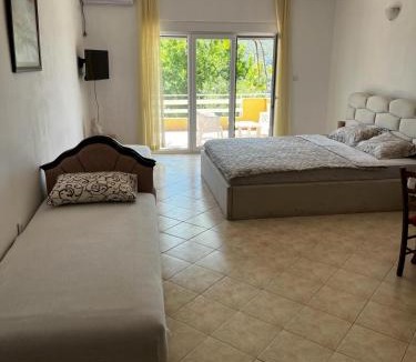 Bigovo Apartment | Apartman Perić