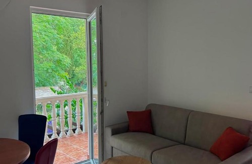 Orahovac Apartment | Apartman Vujović Orahovac
