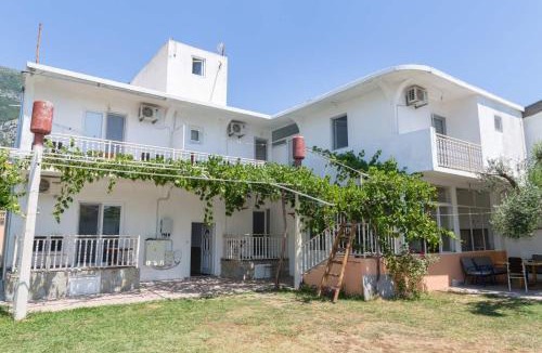 Zgrade Apartment | Apartmani Šarkinović
