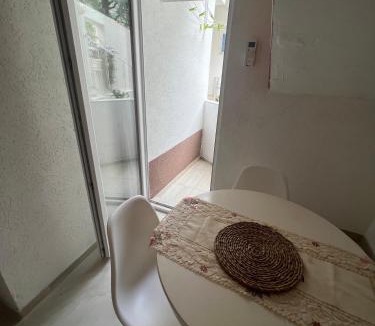 Zgrade Apartment | Apartmani Amira Sutomore