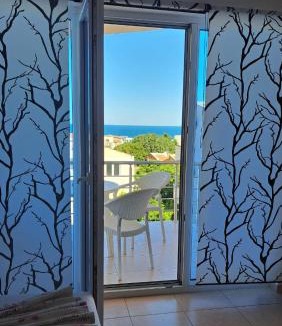 Dobra Voda Apartment | Apartmani ARIANA