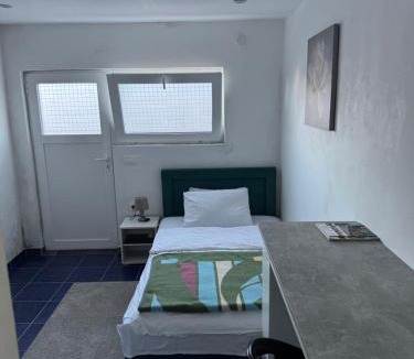 Podgorica Apartment | Apartmani Breze