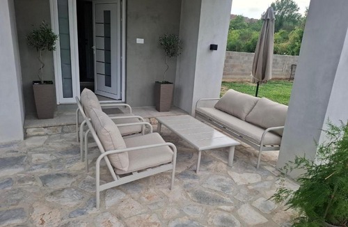 Radanovici Apartment | Apartmani EMMA