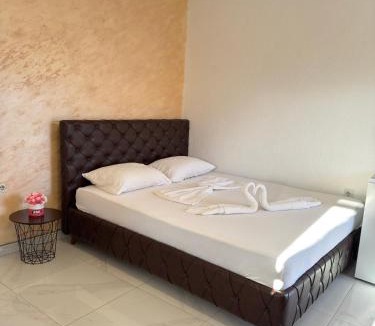 Bregvija House | Apartmani Medovic