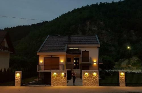 Bijelo Polje House | Apartmani Minjević