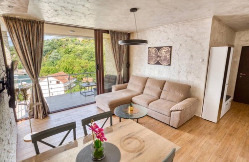 Lepetane Apartment | Apartmani Nikic Tivat