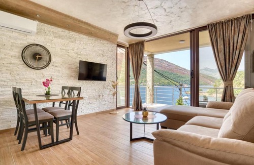 Lepetane Apartment | Apartmani Nikic Tivat