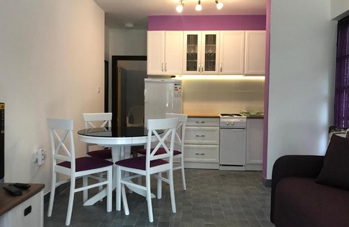 Petrovac Apartment | Apartmani Novakovic