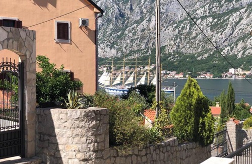 Prcanj Apartment | APARTMANI PETRIJA