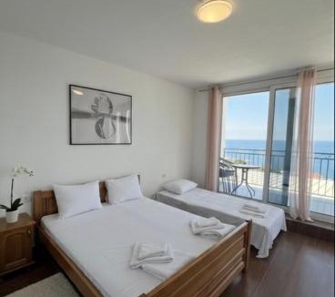 Dobra Voda Hotel | Apartmani S