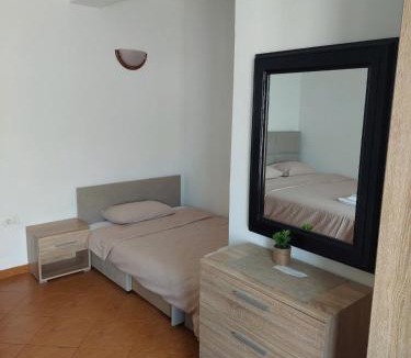 Prcanj Apartment | Apartmani Stanojevic