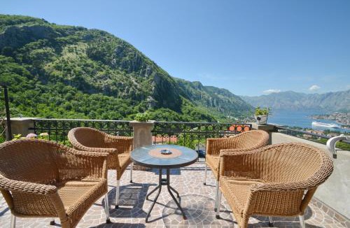 Skaljari Apartment | Apartmani Vasilije