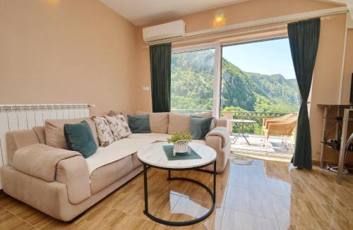 Skaljari Apartment | Apartmani Vasilije