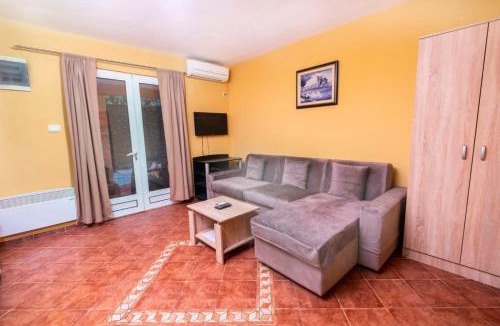 Babilonija Apartment | APARTMANI VUKADINOVIC LUX