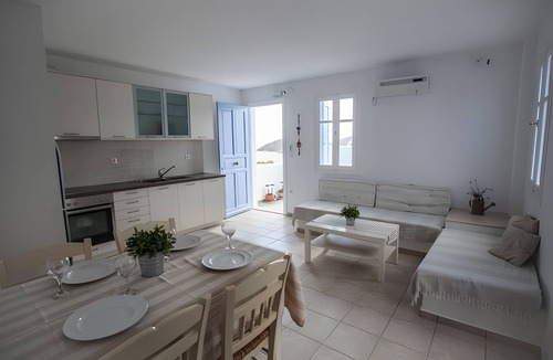 Livadi Apartment | Apartment '1' in Serifos