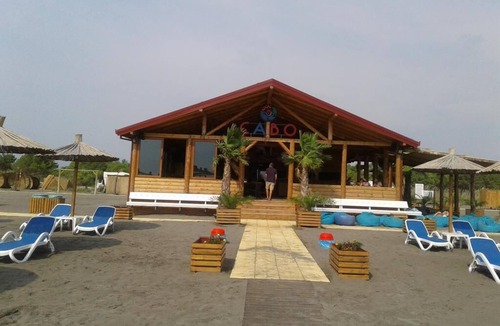 Donji Stoj Apartment | Apartment 7, yellow,500 m from "Grate Beach",for 5 People,Breakfast included