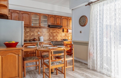 Tinos Town Apartment | Apartment 'A The City House' with Private Terrace, Balcony and Air Conditioning