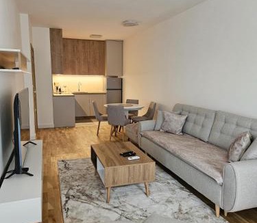Donje Polje Apartment | Apartment Anita Cetinje 3