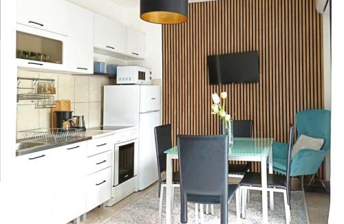 Morinj Apartment | Apartment BayView