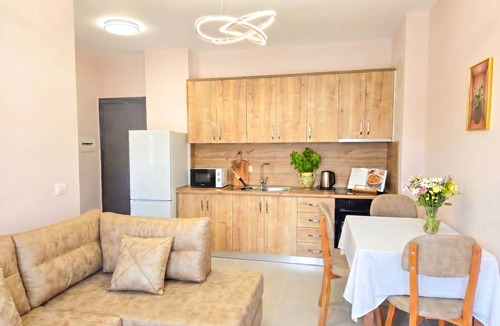 Golem Apartment | Apartment by the Sea in Golem 095