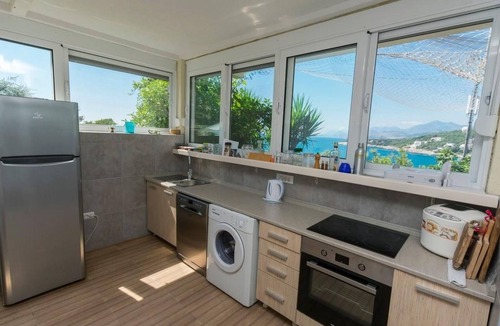 Utjeha Apartment | Apartment Carpe Diem by Interhome