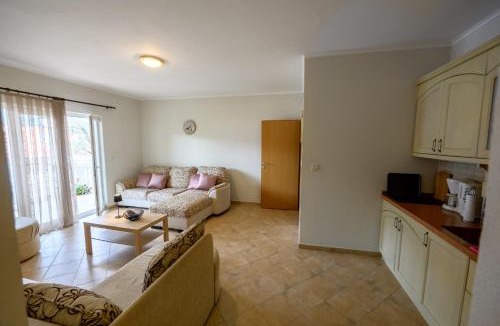 Donje Polje Apartment | Apartment Coast Stoliv