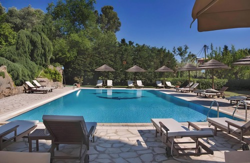 Limni Apartment | Apartment 'Corfu Club Maisonette 6' with Shared Pool, Wi-Fi and Air Conditioning