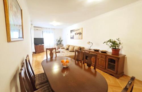 Velji Vinogradi Apartment | Apartment Golub