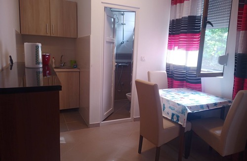 Ulcinj Apartment | Apartment in peaceful place with sea view