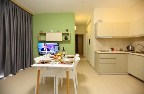 Vlore Apartment | Apartment in Vlora with Swimming Pool, Vlore, Albania