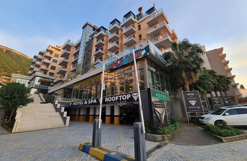Vlore Apartment | Apartment in Vlora with Swimming Pool, Vlore, Albania