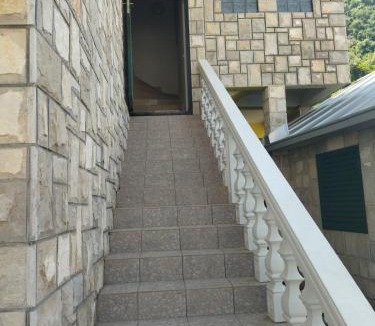Prcanj Apartment | Apartment Ksenija
