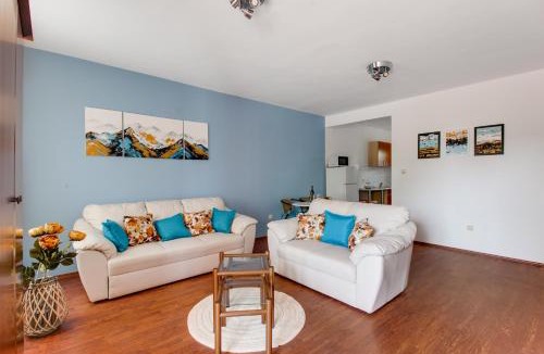 Podmaine Apartment | Apartment Lavender of Budva