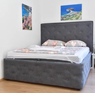 Old Town Apartment | Apartment Lucky