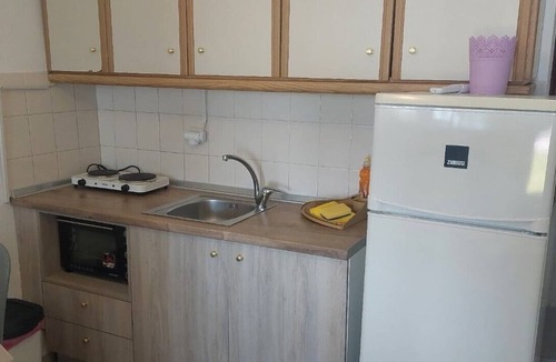 Kassandra Apartment | Apartment 'Marina's Houses By The Sea - Apt 3' with Sea View, Wi-Fi and Air Conditioning