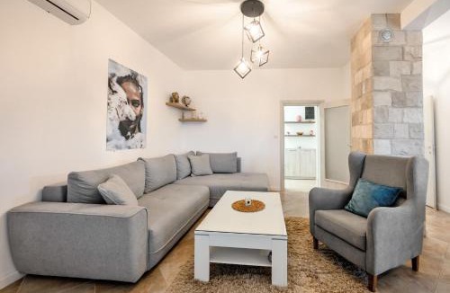 Mrcevac Apartment | Apartment MATEJA
