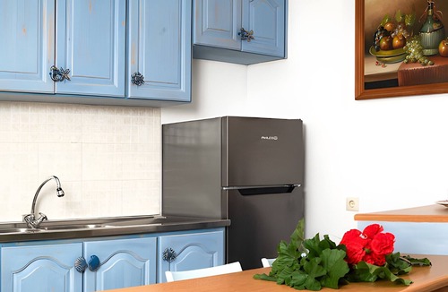 Palekastro Apartment | Apartment 'Memories' with Balcony, Wi-Fi and Air Conditioning