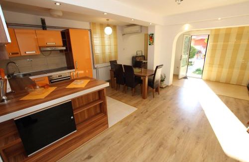Kaluđerac Apartment | Apartment Milica