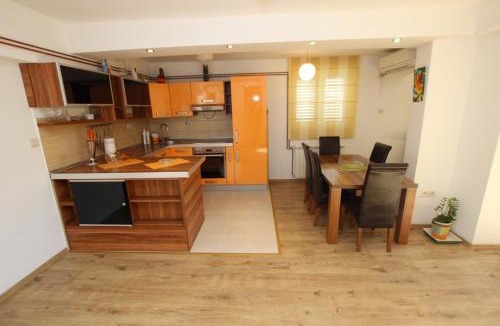 Kaluđerac Apartment | Apartment Milica