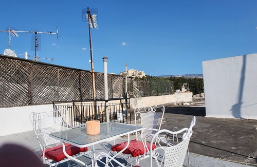 Thissio Apartment | Apartment near Acropolis
