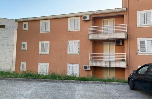 Petrovac Apartment | Apartment near bus station in Petrovac