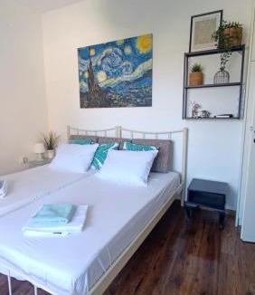Anavyssos Apartment | Apartment next to the sea