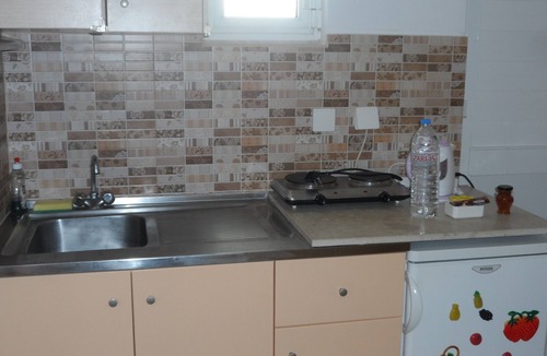 Kefalos Apartment | Apartment 'No 2' with Sea View, Wi-Fi and Air Conditioning