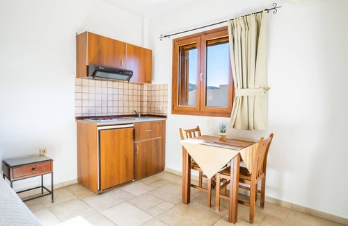 Karpathos Town Apartment | Apartment 'No 4' with Mountain View, Wi-Fi and Air Conditioning