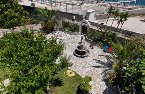 Bijela Apartment | Apartment Orange Blossom First Line & Pool 1