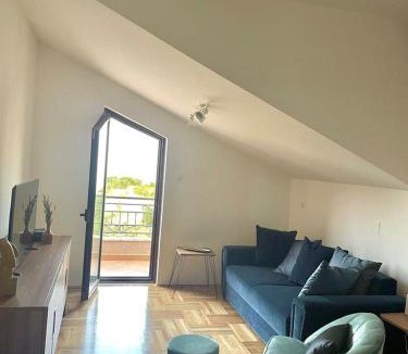 Risan Apartment | Apartment R